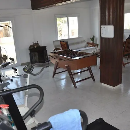 公寓 Larnaka Luxury Sea View Penthouse