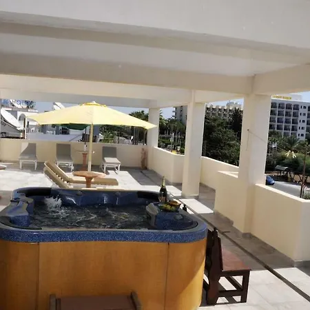 Apartment Larnaka Luxury Sea View Penthouse